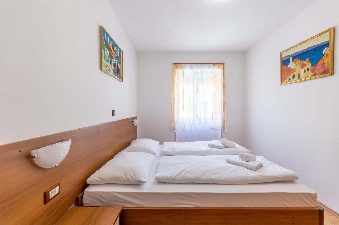 Apartments Liburnija Opatija Buitenkant foto
