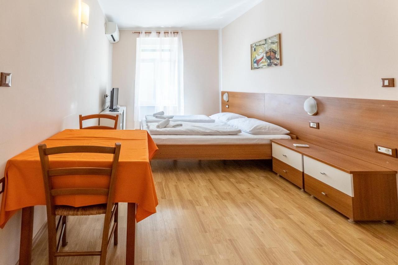 Apartments Liburnija Opatija Buitenkant foto