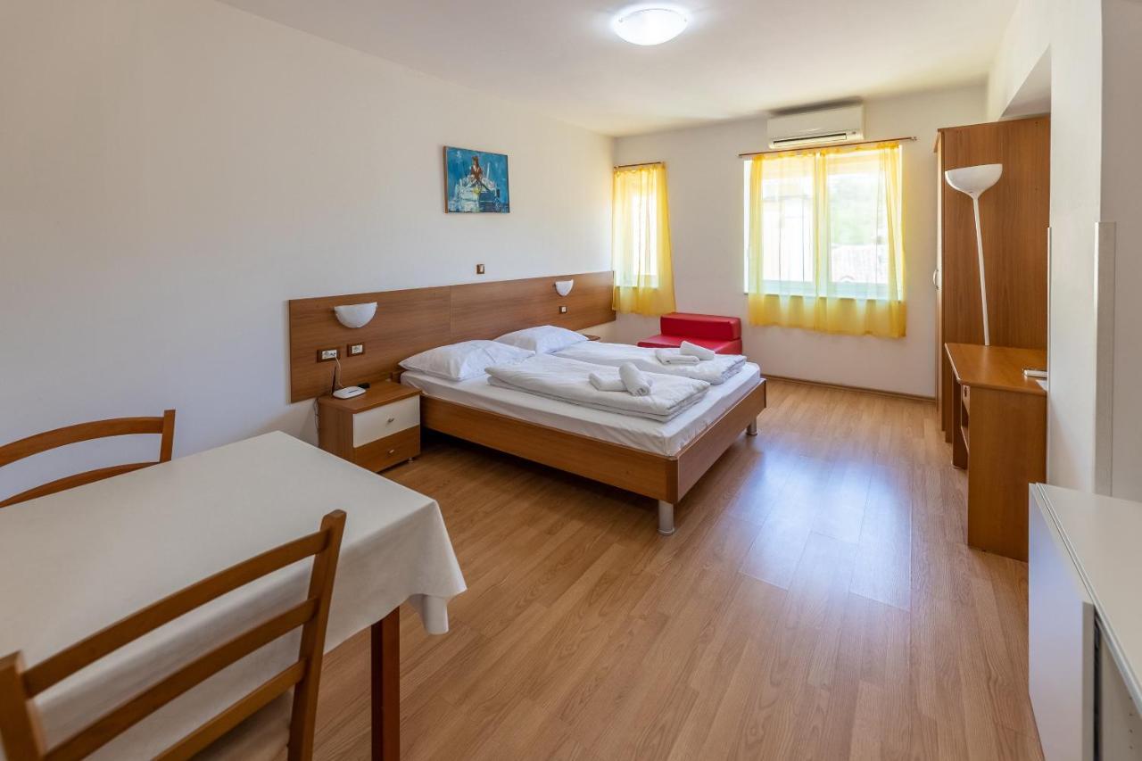 Apartments Liburnija Opatija Buitenkant foto