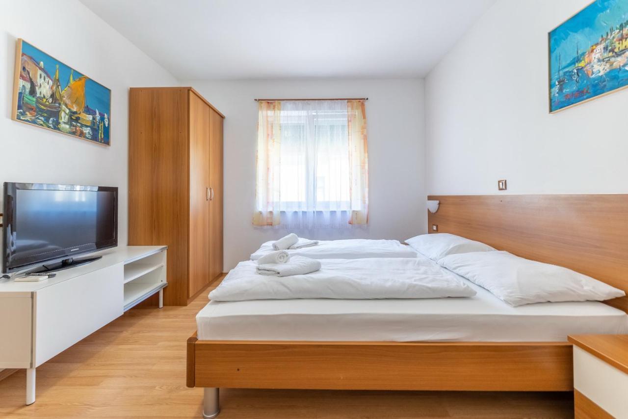 Apartments Liburnija Opatija Buitenkant foto