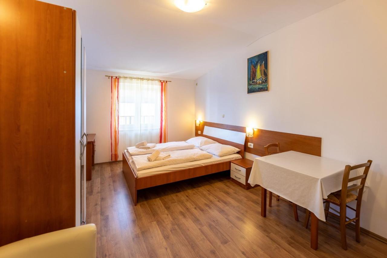 Apartments Liburnija Opatija Buitenkant foto