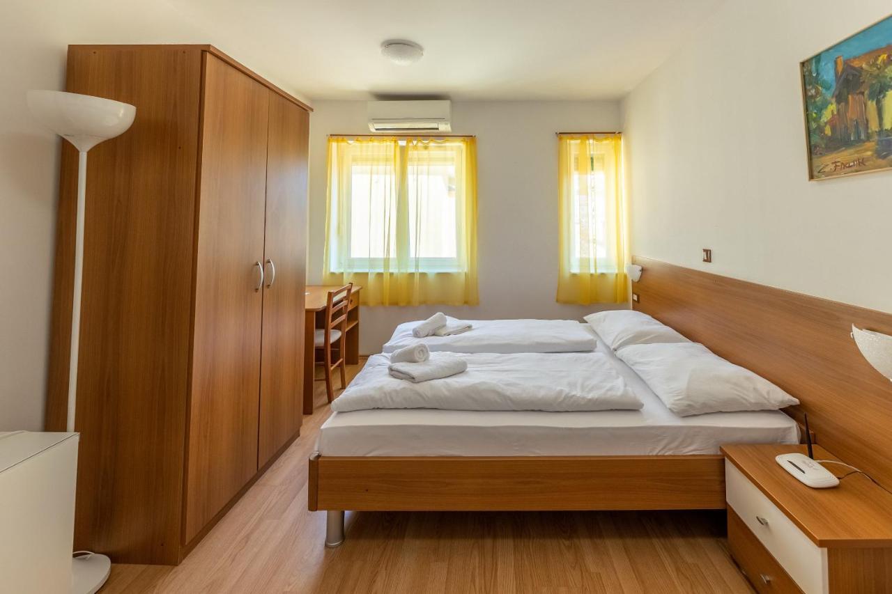 Apartments Liburnija Opatija Buitenkant foto