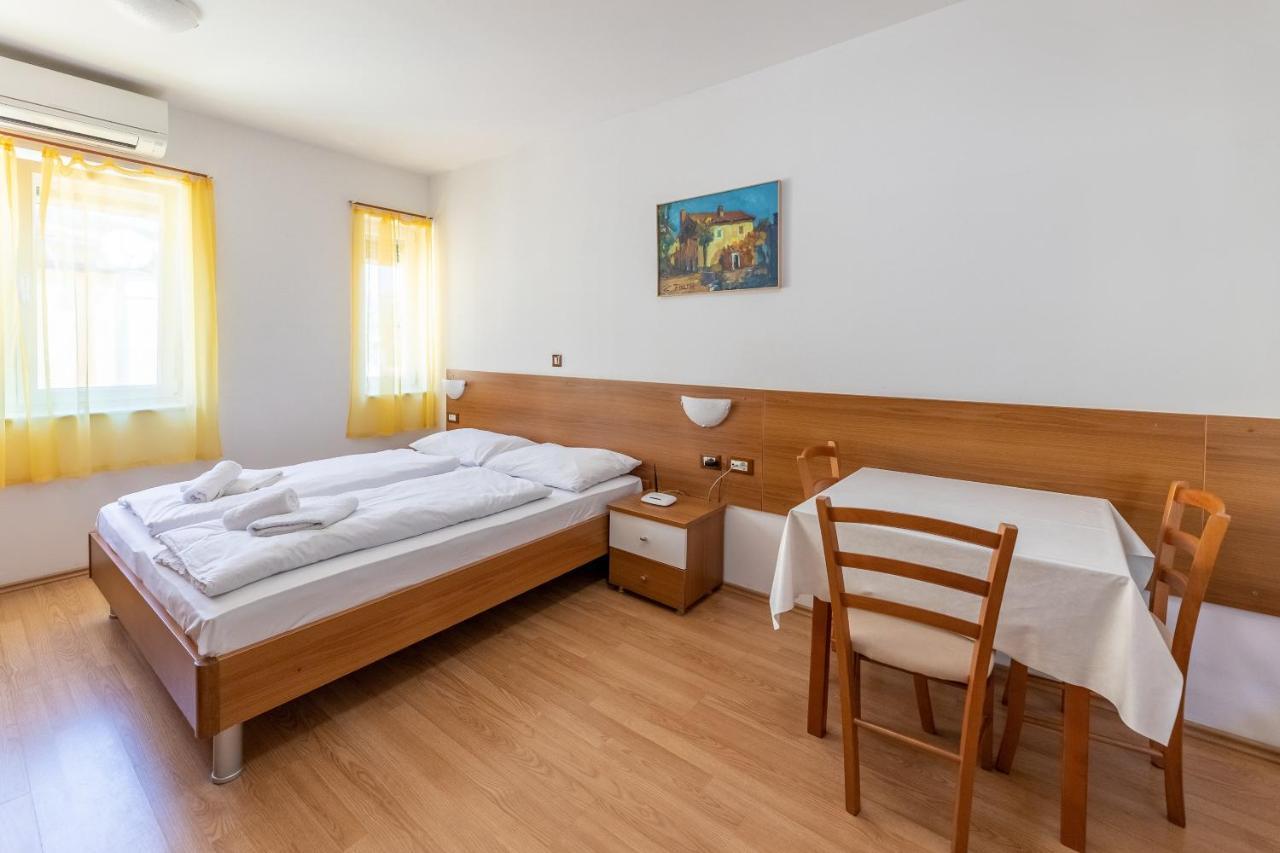 Apartments Liburnija Opatija Buitenkant foto
