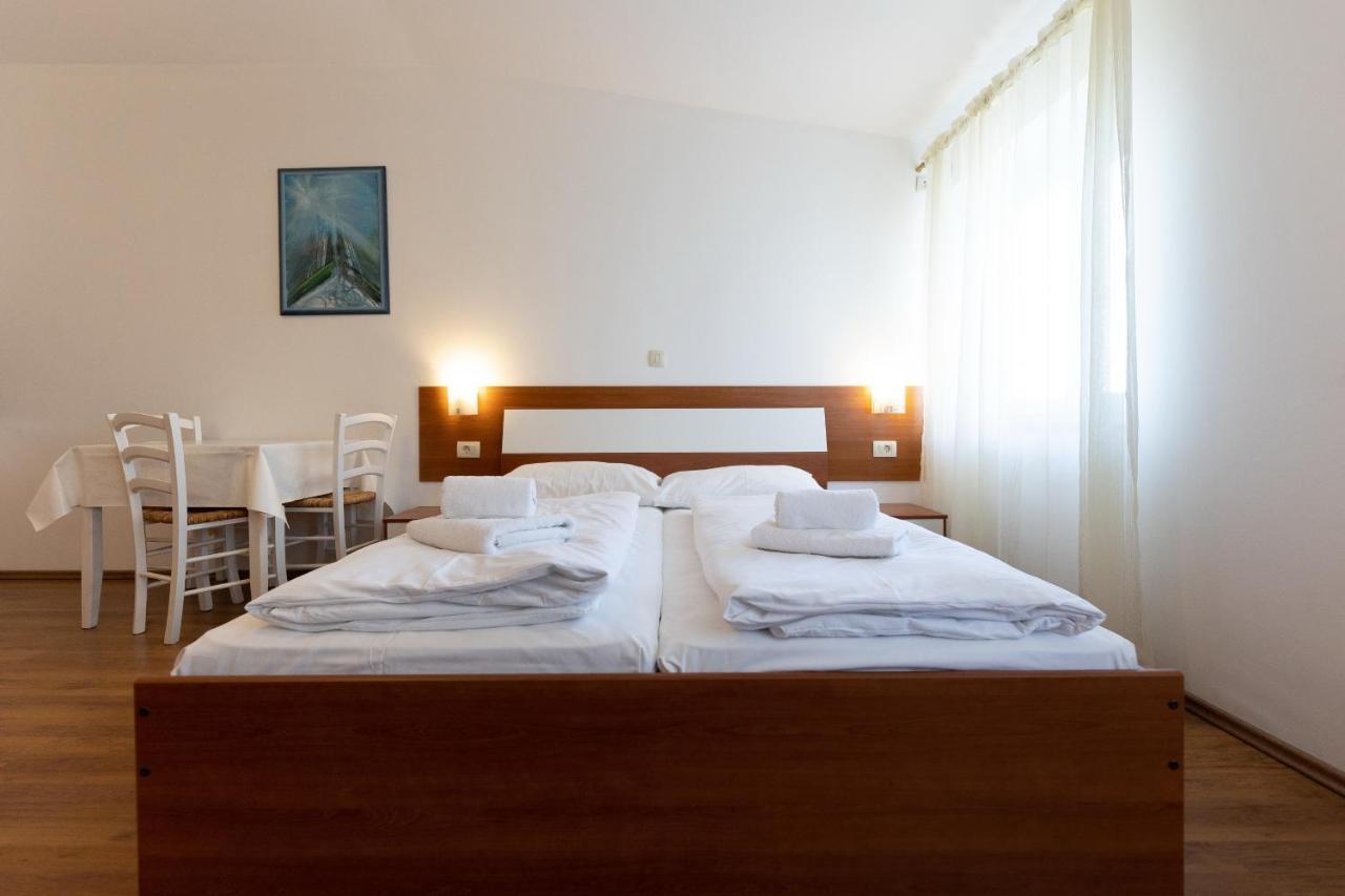 Apartments Liburnija Opatija Buitenkant foto