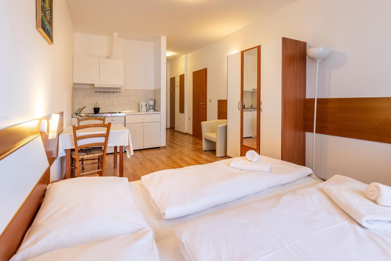 Apartments Liburnija Opatija Buitenkant foto