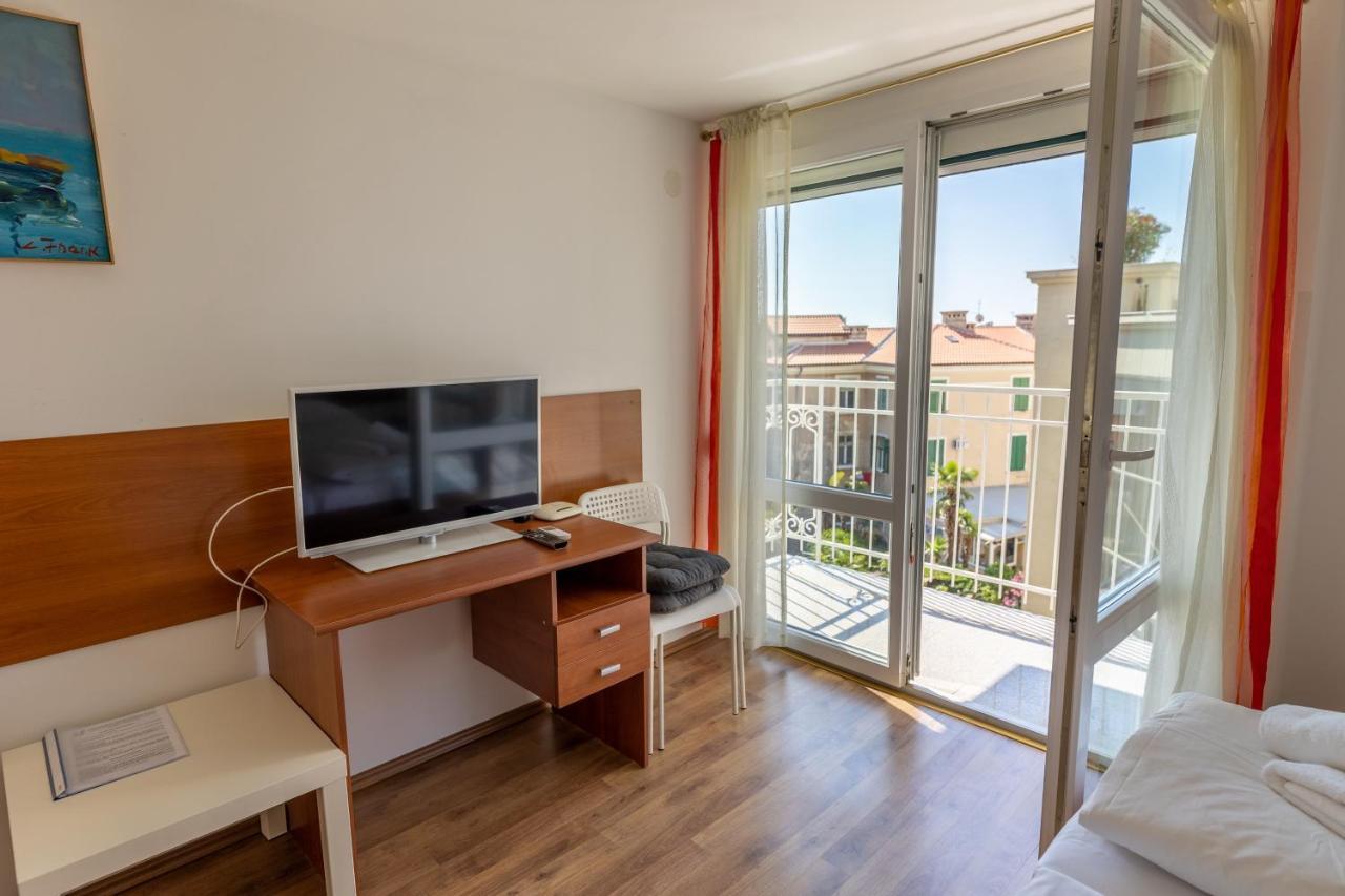 Apartments Liburnija Opatija Buitenkant foto